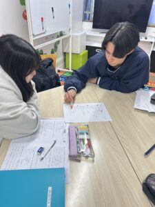 ARK英会話教室　中学生英会話と文法クラス